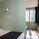Helzear Montparnasse