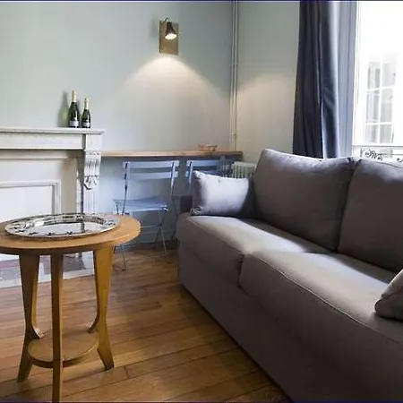 Suites&hôtel Helzear Montparnasse Hotel 4*