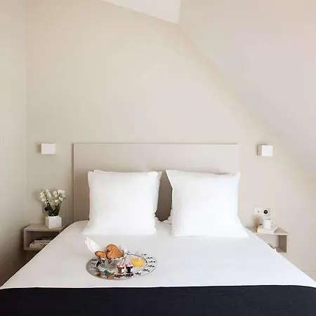 Helzear Montparnasse Hotel París