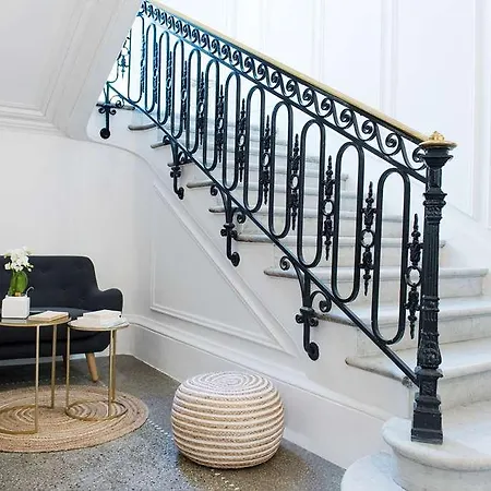 Helzear Montparnasse