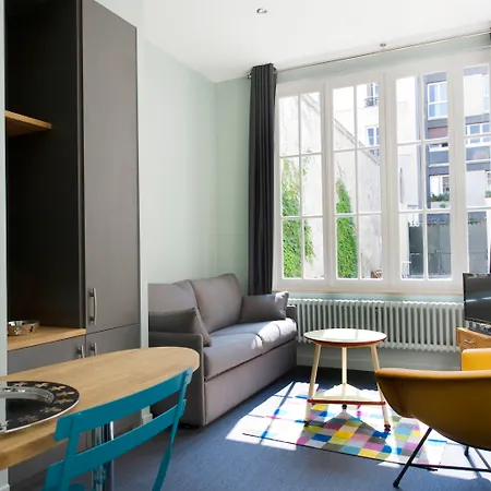 Suites&hôtel Helzear Montparnasse Hotel 4*