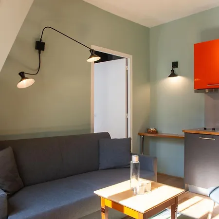 Helzear Montparnasse By Esteem Hotel 4*
