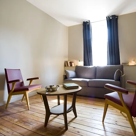 Hotel Helzear Montparnasse By Esteem Paris