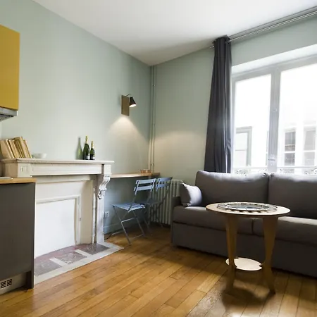 Helzear Montparnasse By Esteem Paris