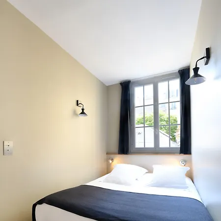 Suites&hôtel Helzear Montparnasse Hotel 4*