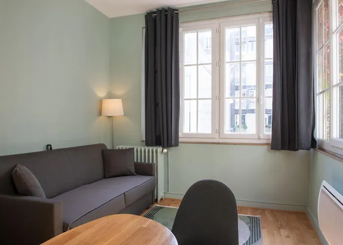 מלון Helzear Montparnasse 4*