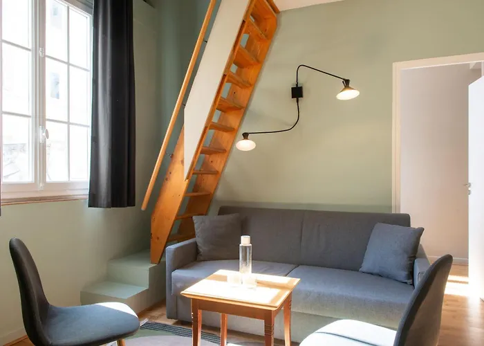 Helzear Montparnasse 4*