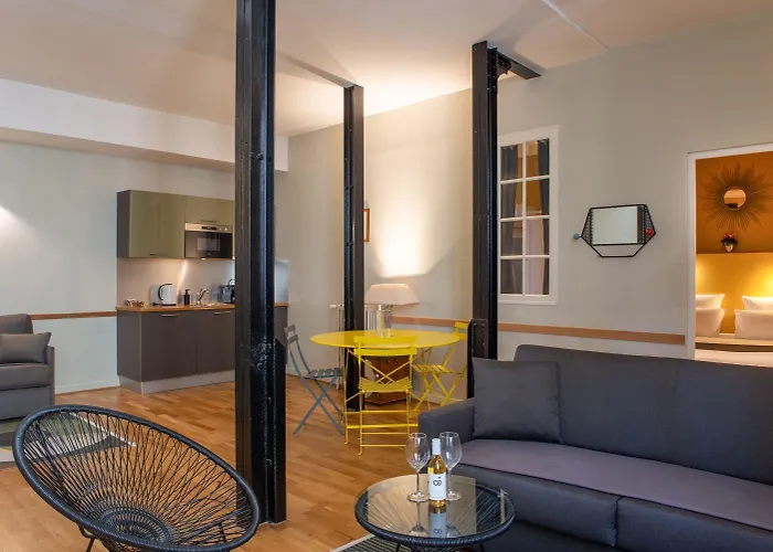 Helzear Montparnasse מלון 4*